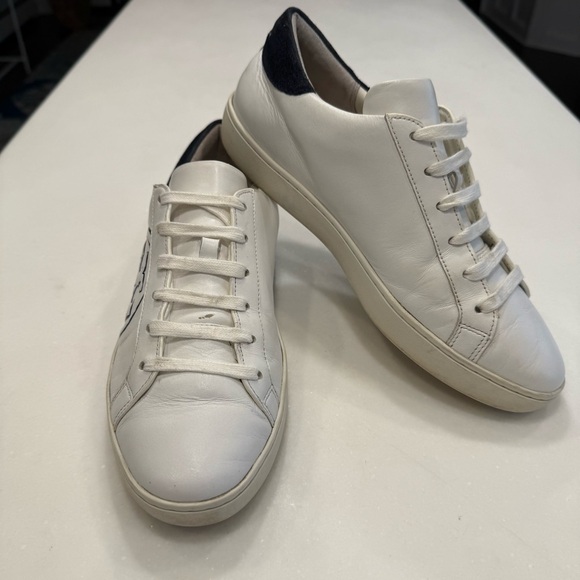 Tory Burch Women’s  Sneakers Sz 9 White Leather Leigh T Logo Lace Up - Picture 4 of 9